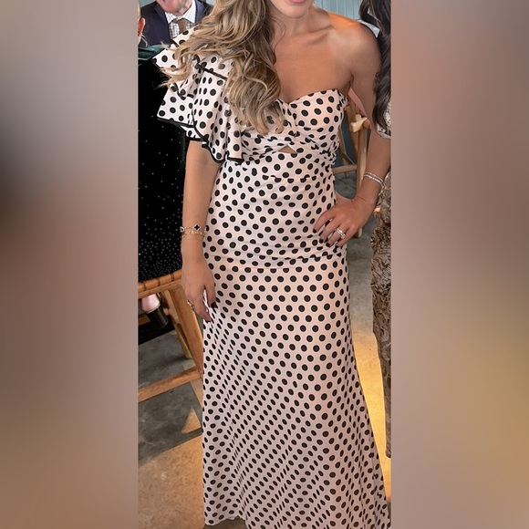 One Shoulder Ruffle Gown - Picture 3 of 4